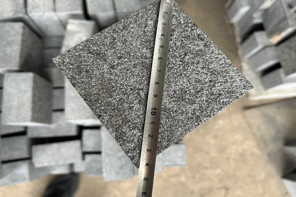 G684 Granite granite cube stone slab with surface finish checked in factory production