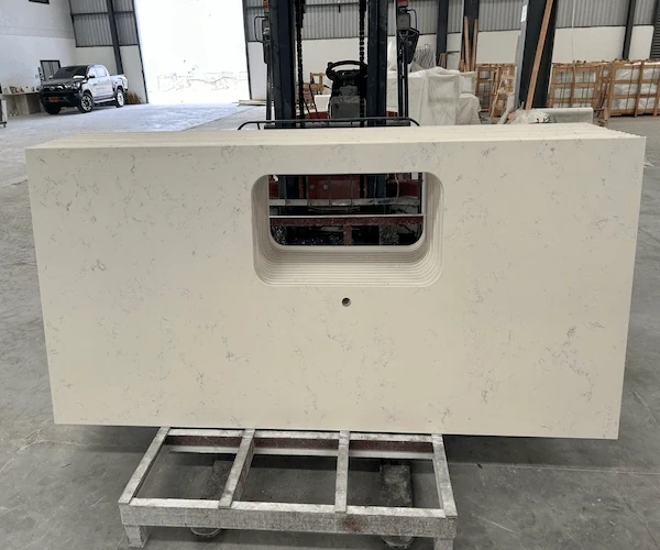 White Quartz Kitchen Top cut-to-size kitchen top components sequenced on a factory floor in a supplied fabrication reference